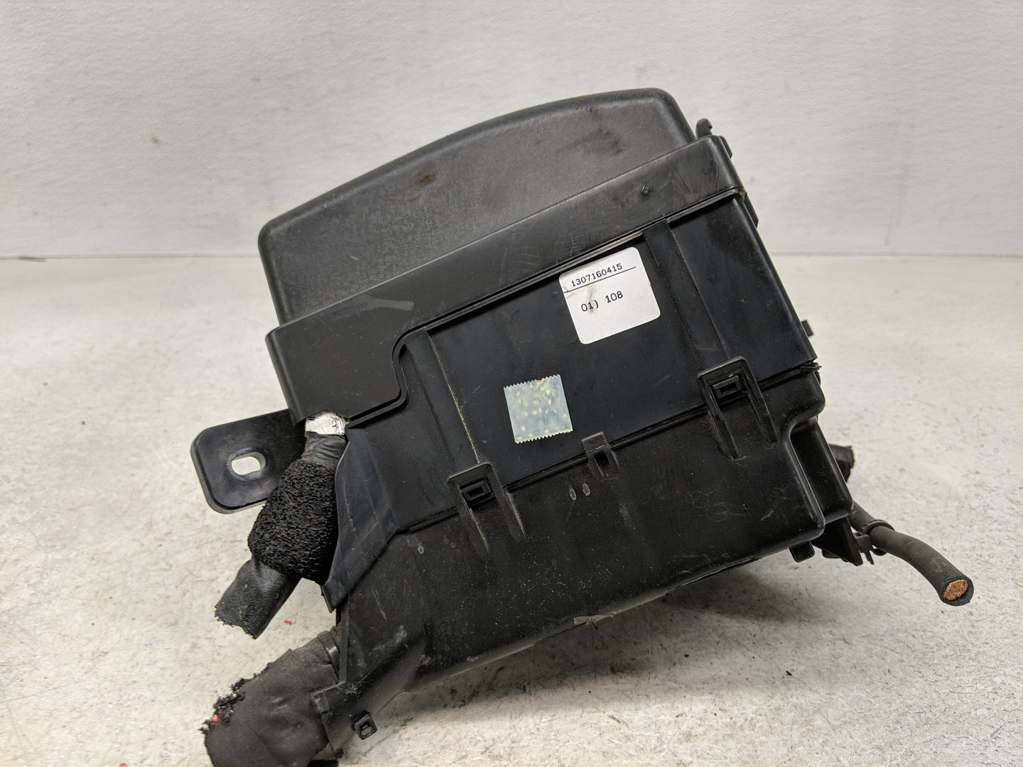 2014 Kia Optima Fusebox Fuse Box Panel Relay Module P/N:VS912504C700QA Fits OEM Used Auto Parts - Oemusedautoparts1.com