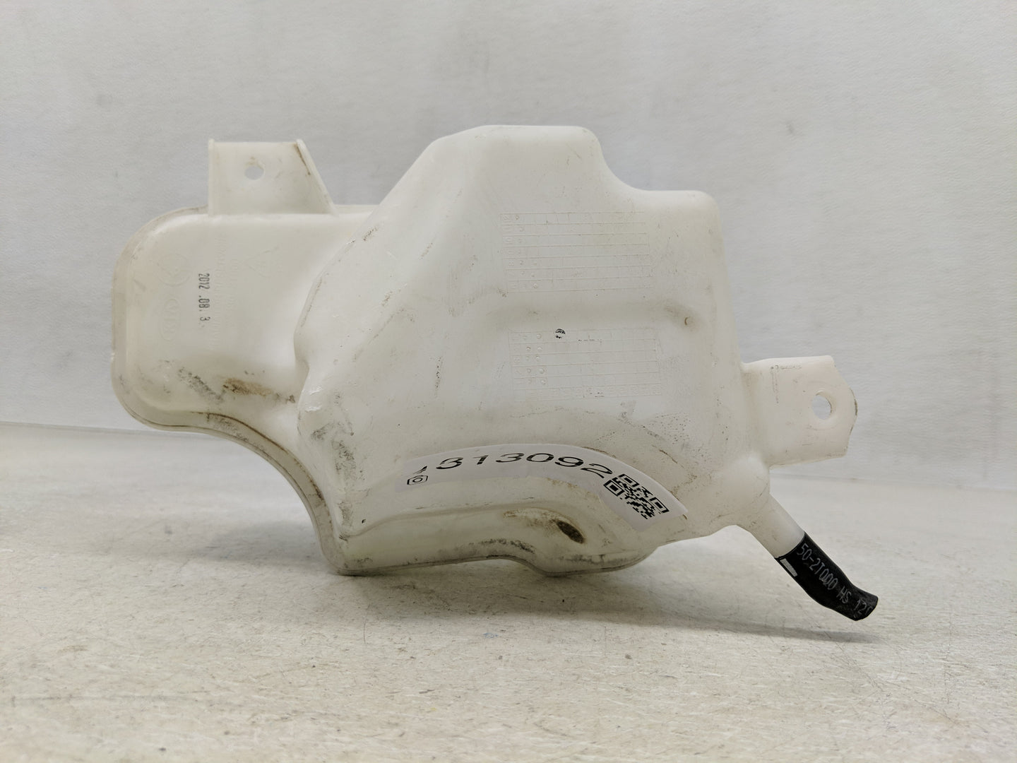 2011-2016 Kia Optima Radiator Coolant Overflow Expansion Tank Bottle 1313092 - Oemusedautoparts1.com