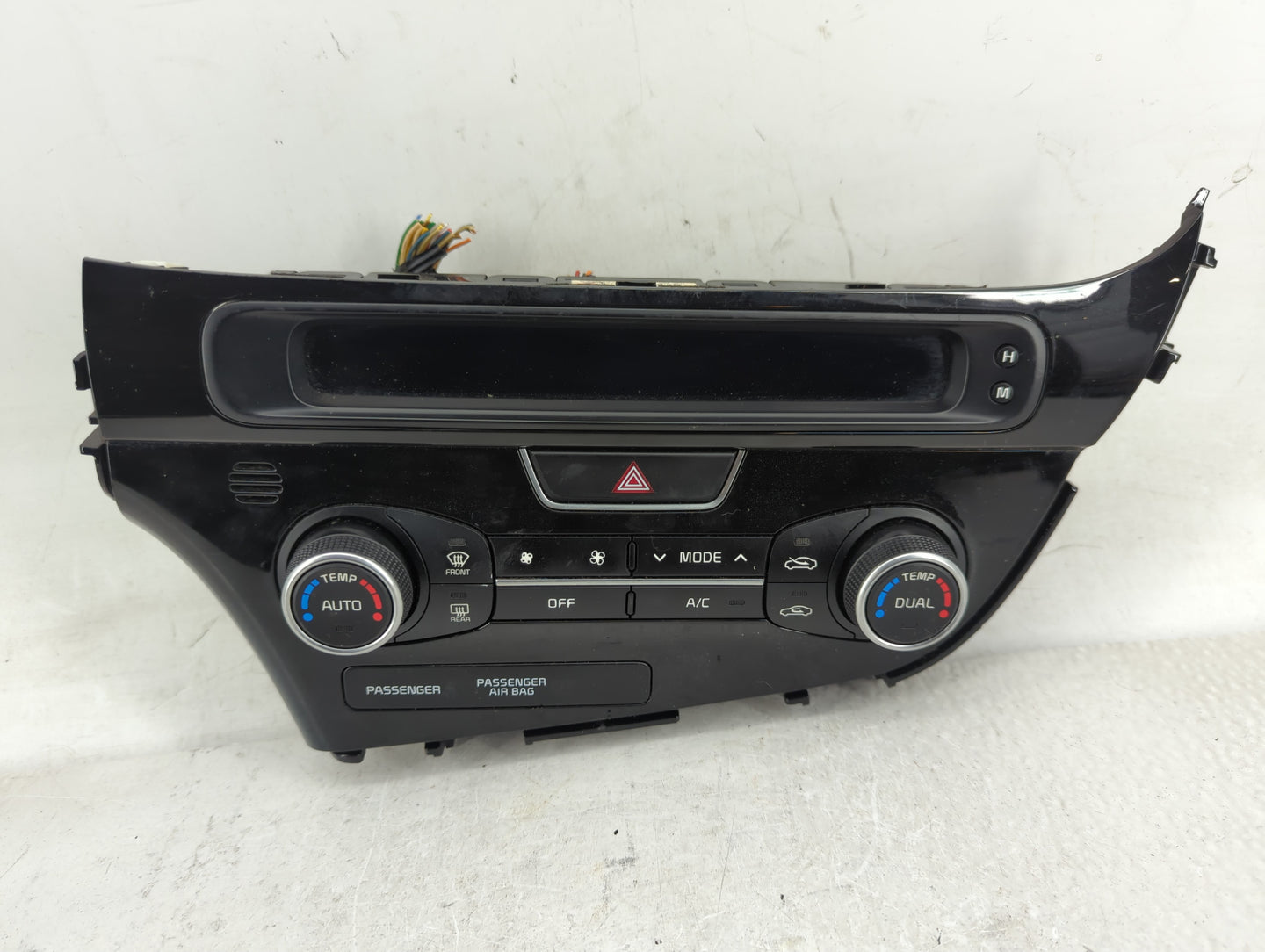2014-2015 Kia Optima Climate Control Module Temperature AC/Heater Replacement P/N:97250-2TNN1CA Fits Fits 2014 2015 OEM Used