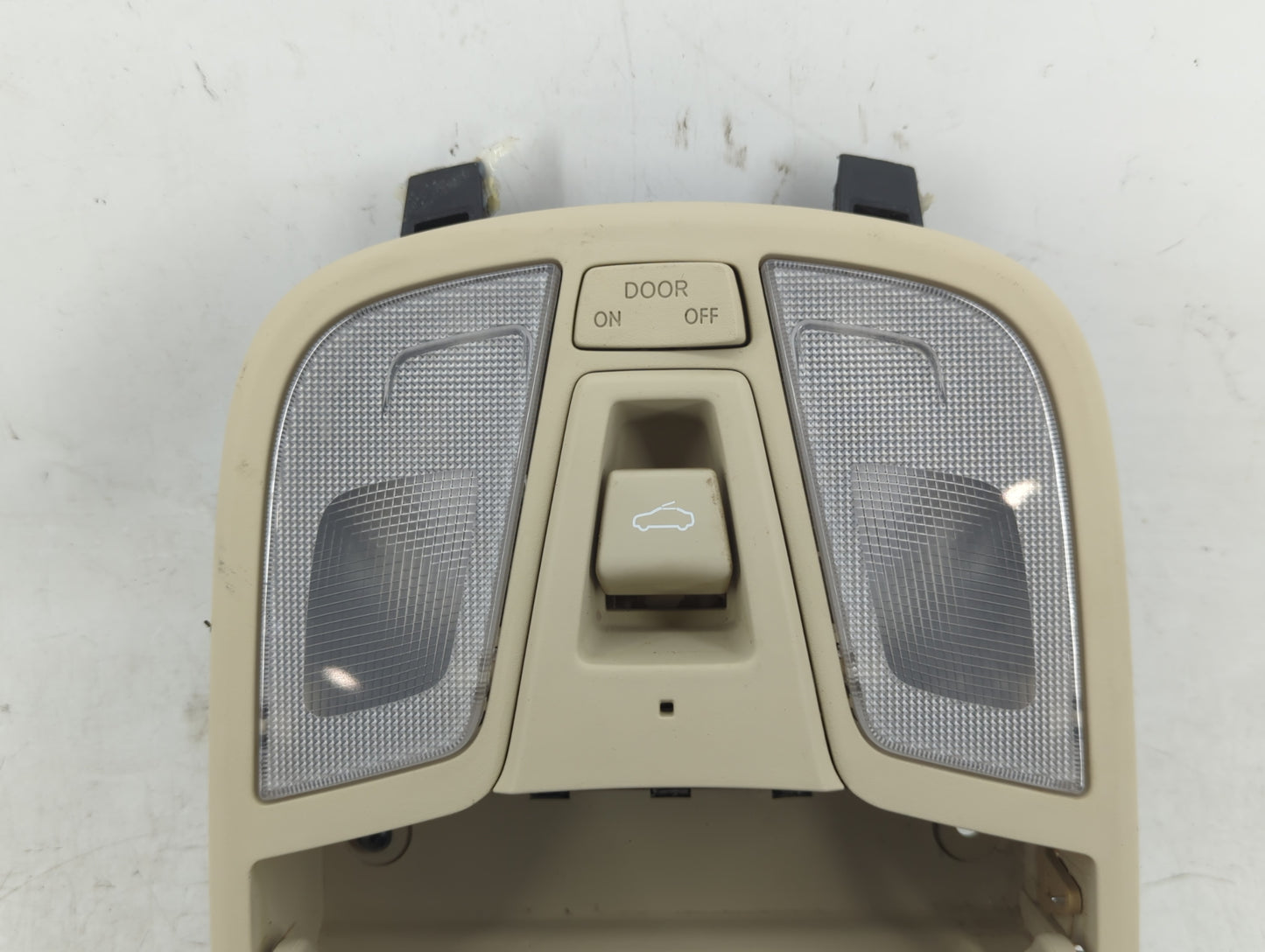 2014-2016 Kia Optima Overhead Roof Console 1388860 - Oemusedautoparts1.com