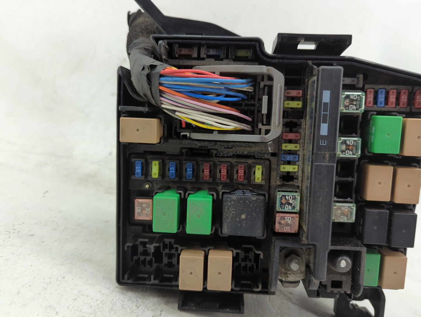 2014-2015 Kia Optima Fusebox Fuse Box Panel Relay Module P/N:91955-2T740 Fits Fits 2014 2015 OEM Used Auto Parts - Oemusedau