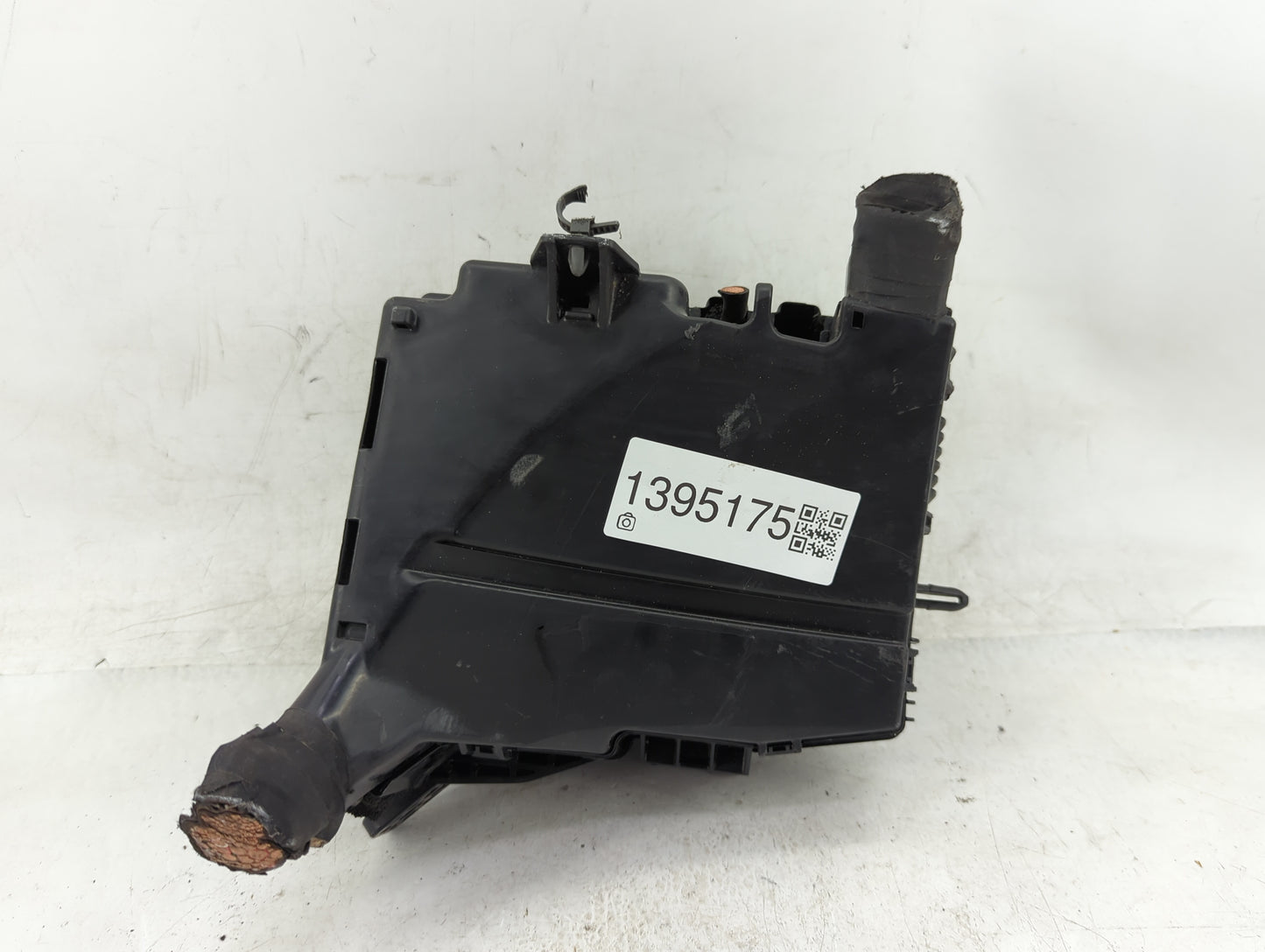 2014-2015 Kia Optima Fusebox Fuse Box Panel Relay Module P/N:91955-2T740 Fits Fits 2014 2015 OEM Used Auto Parts - Oemusedau