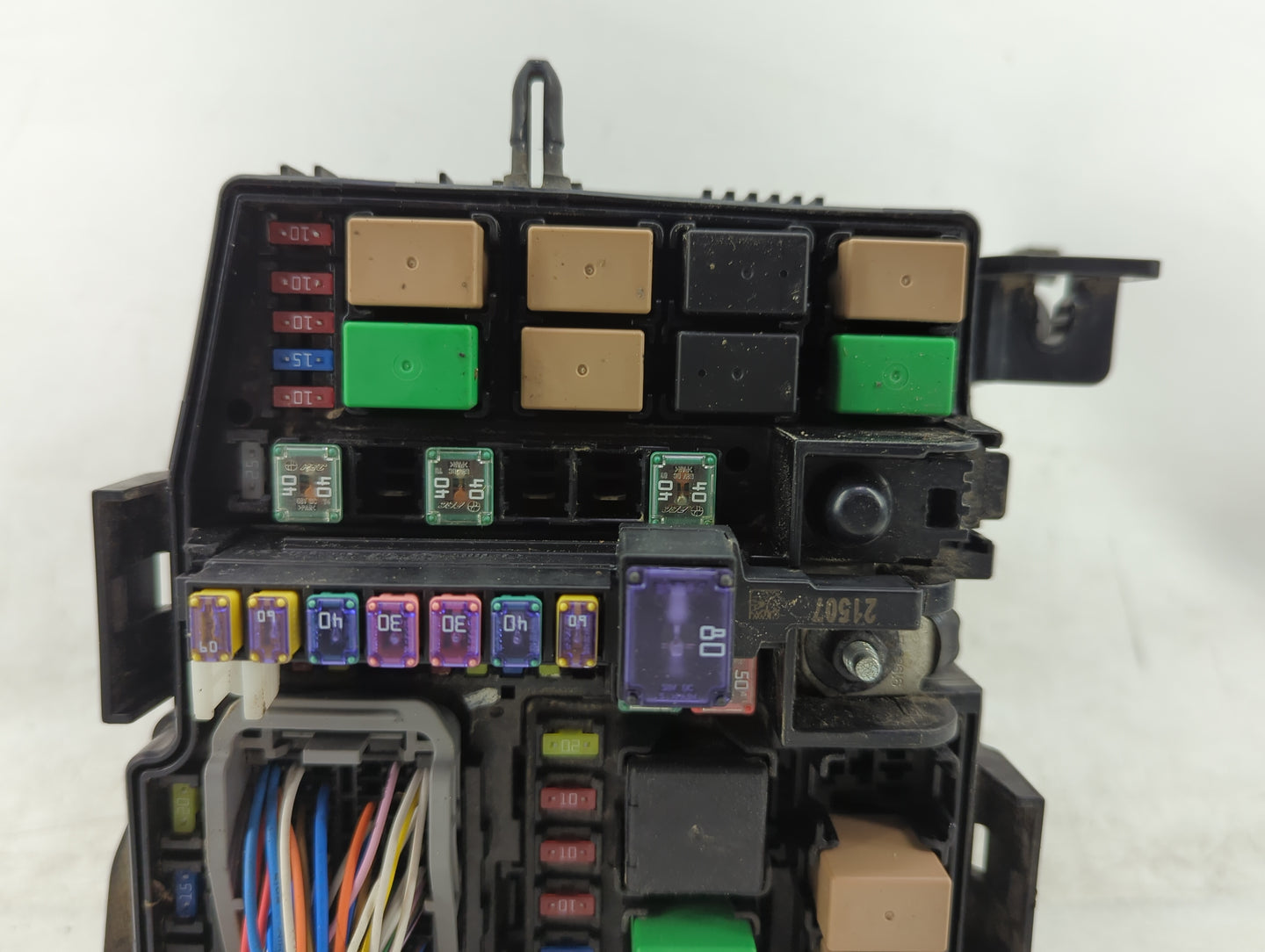 2014-2015 Kia Optima Fusebox Fuse Box Panel Relay Module P/N:91956-00026 Fits Fits 2014 2015 OEM Used Auto Parts - Oemusedau