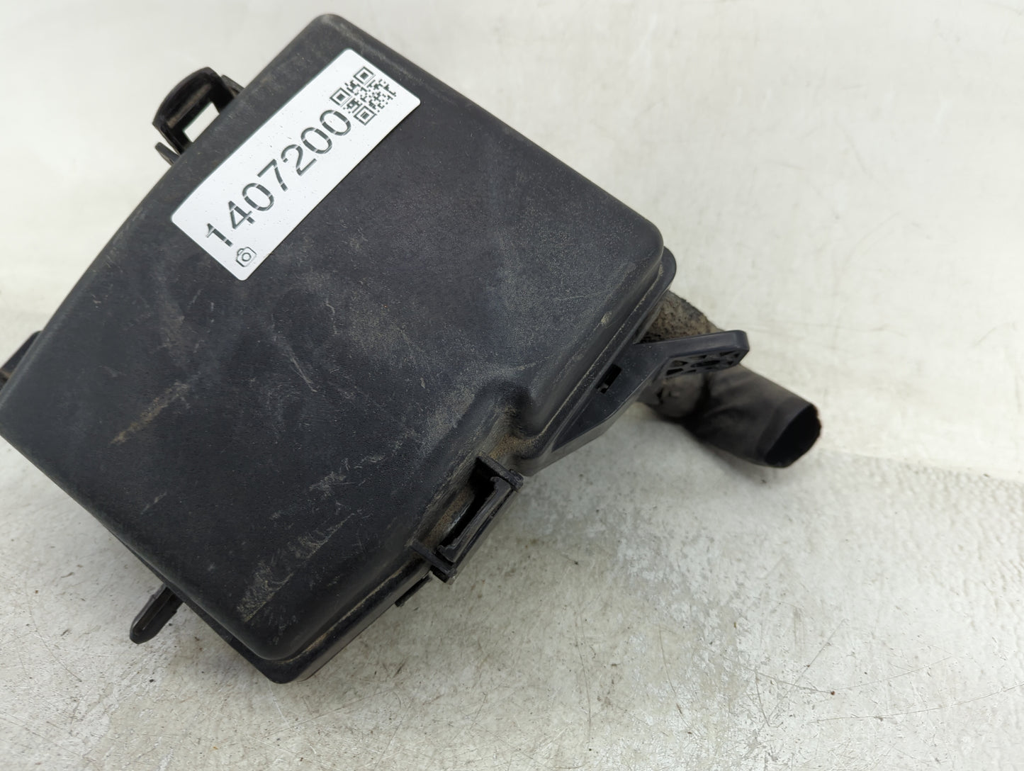 2014-2015 Kia Optima Fusebox Fuse Box Panel Relay Module P/N:91260-2T120 Fits Fits 2014 2015 OEM Used Auto Parts - Oemusedau
