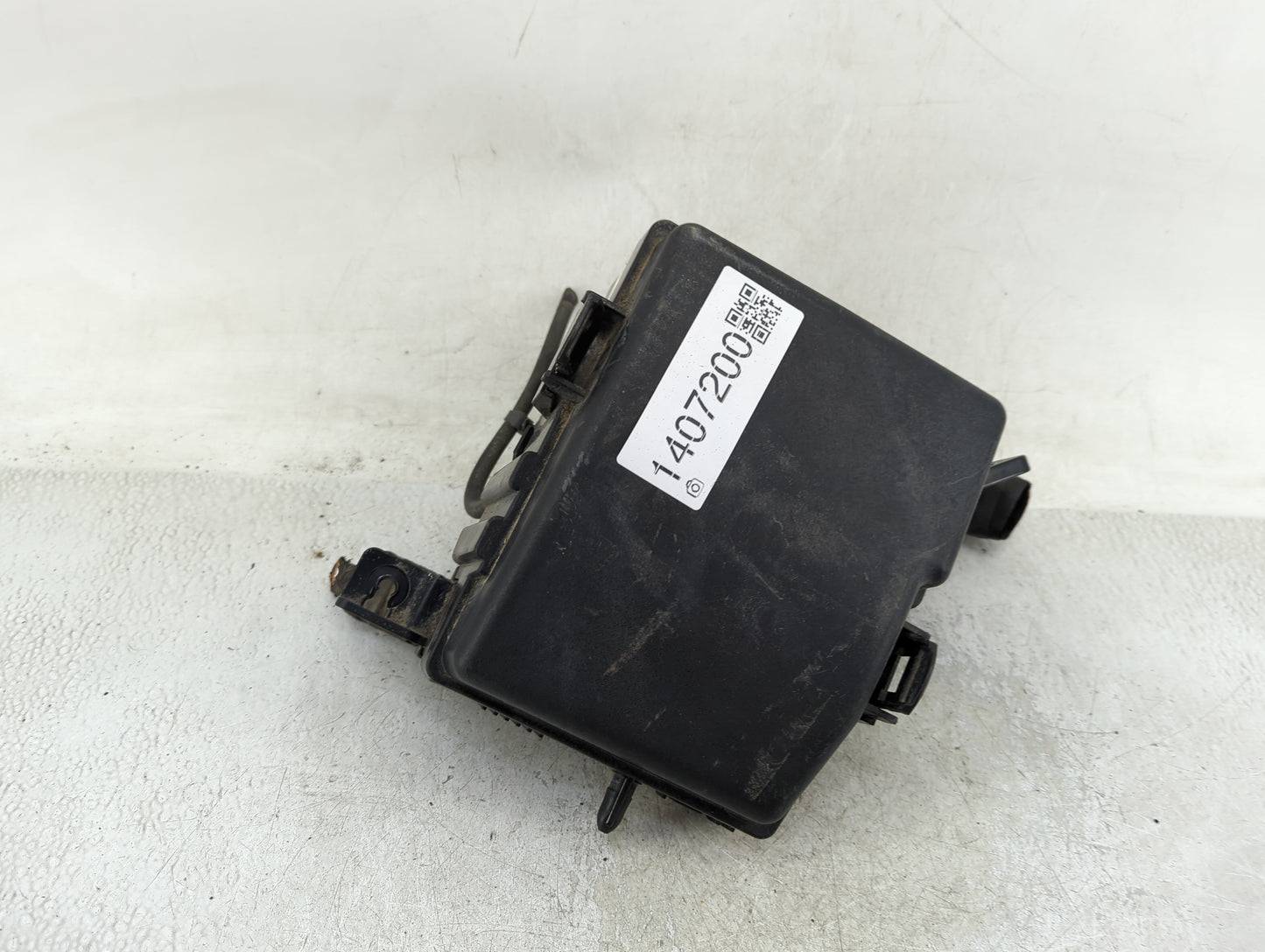 2014-2015 Kia Optima Fusebox Fuse Box Panel Relay Module P/N:91260-2T120 Fits Fits 2014 2015 OEM Used Auto Parts - Oemusedau