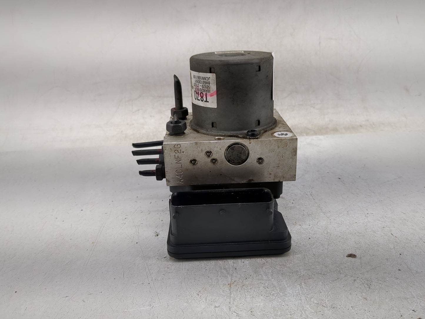 2014-2015 Kia Optima ABS Pump Control Module Replacement P/N:58920-2T870 BE6003O902, BH60130901, JCNN1I061109 Fits Fits 2014