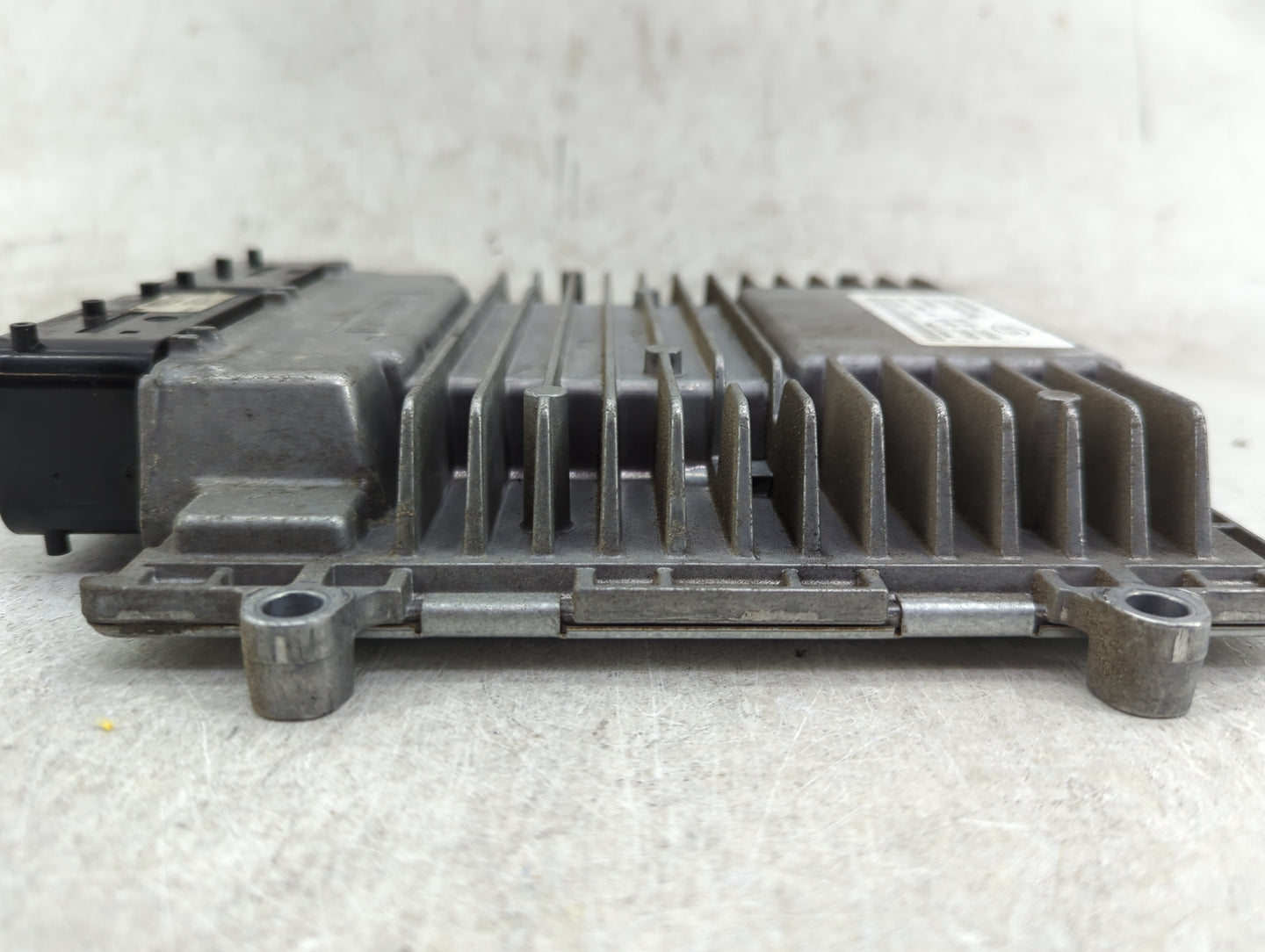 2014-2015 Kia Optima PCM Engine Control Computer ECU ECM PCU OEM P/N:39108-2GBH0 39130-2GBH0 Fits Fits 2014 2015 OEM Used Au