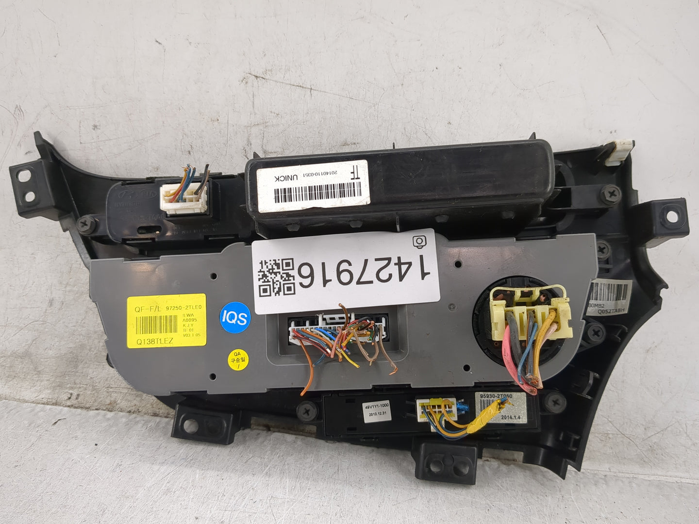 2014-2015 Kia Optima Climate Control Module Temperature AC/Heater Replacement P/N:97250-2TLE0 Fits Fits 2014 2015 OEM Used A