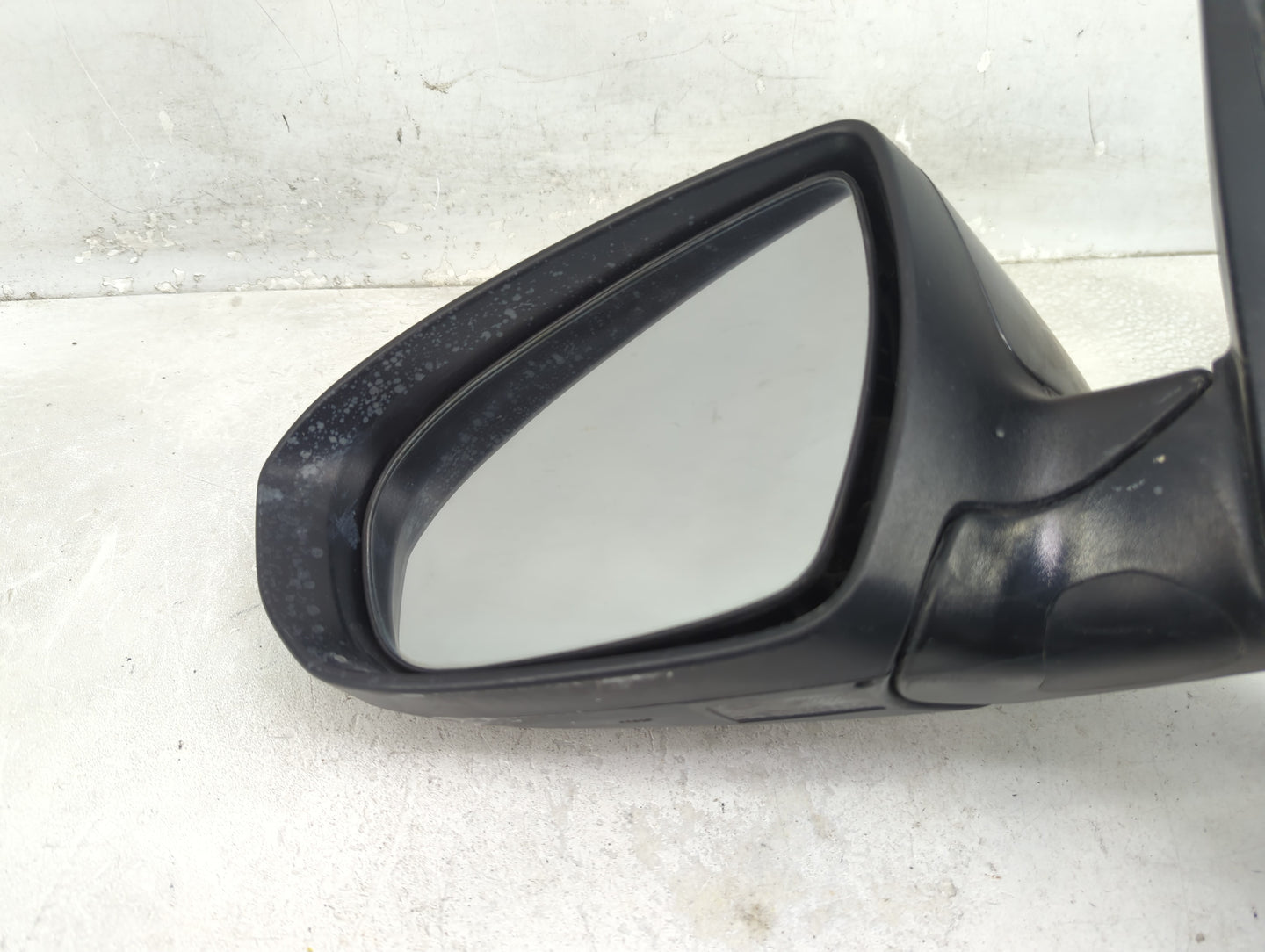 2014-2016 Kia Optima Driver Side View Mirror - Left Door Mirror OEM Used - Oemusedautoparts1.com
