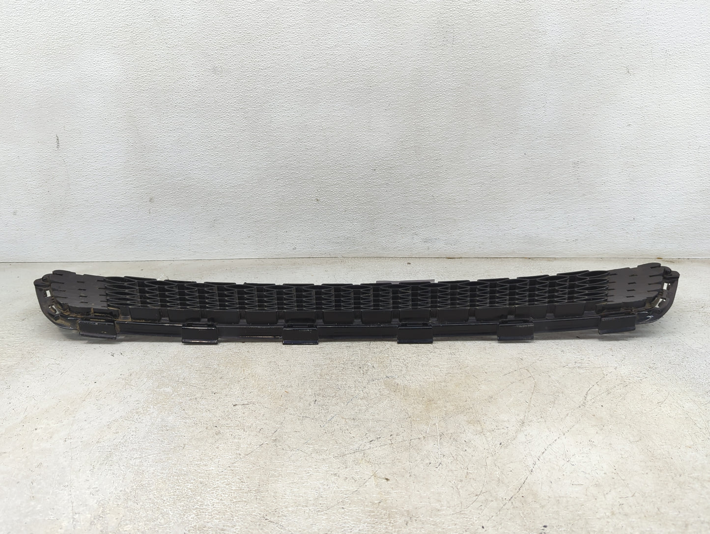 2014-2015 Kia Optima Front Grille Bumper Not Included 1460086 - Oemusedautoparts1.com