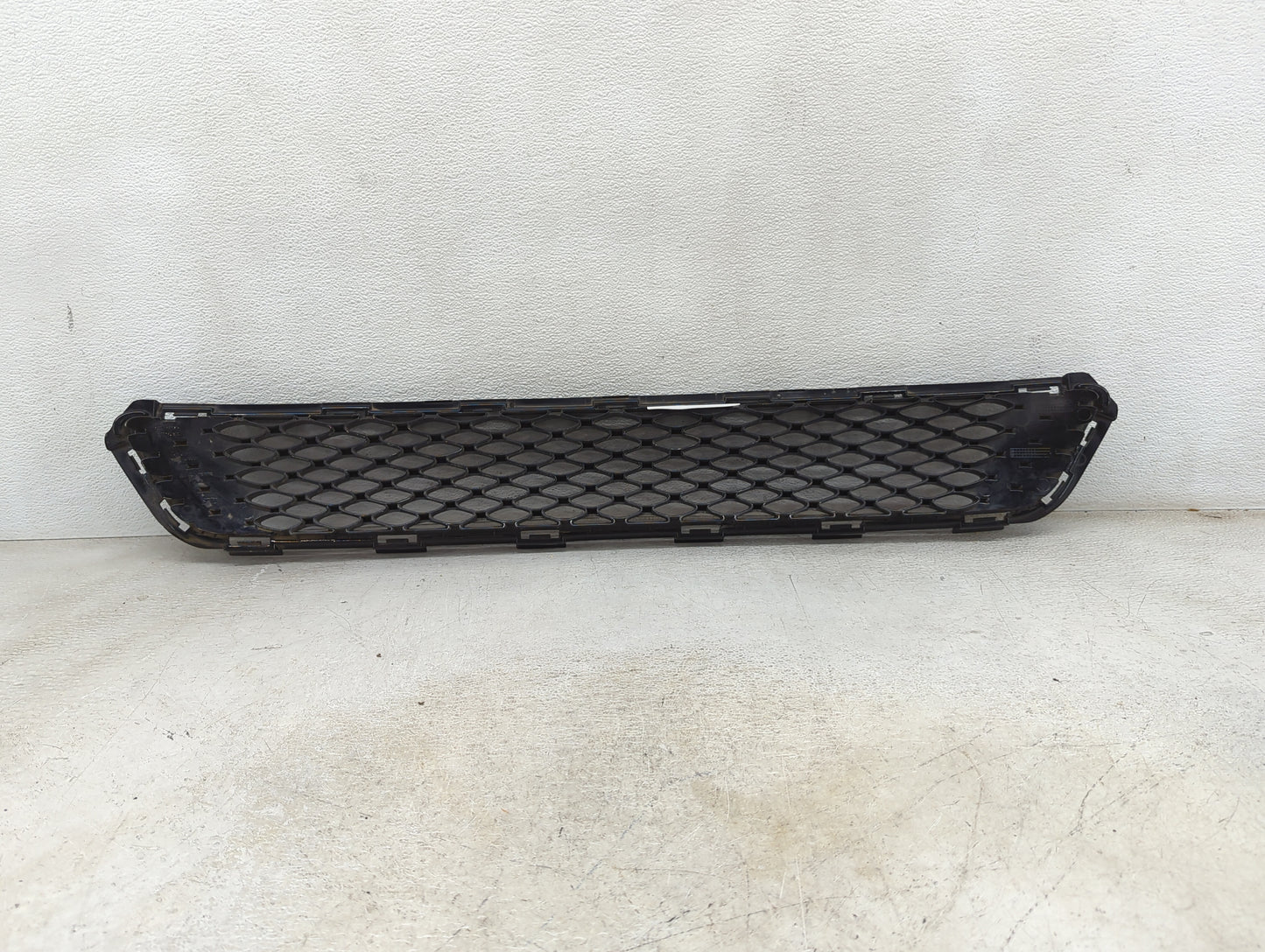 2014-2015 Kia Optima Front Grille Bumper Not Included 1460086 - Oemusedautoparts1.com