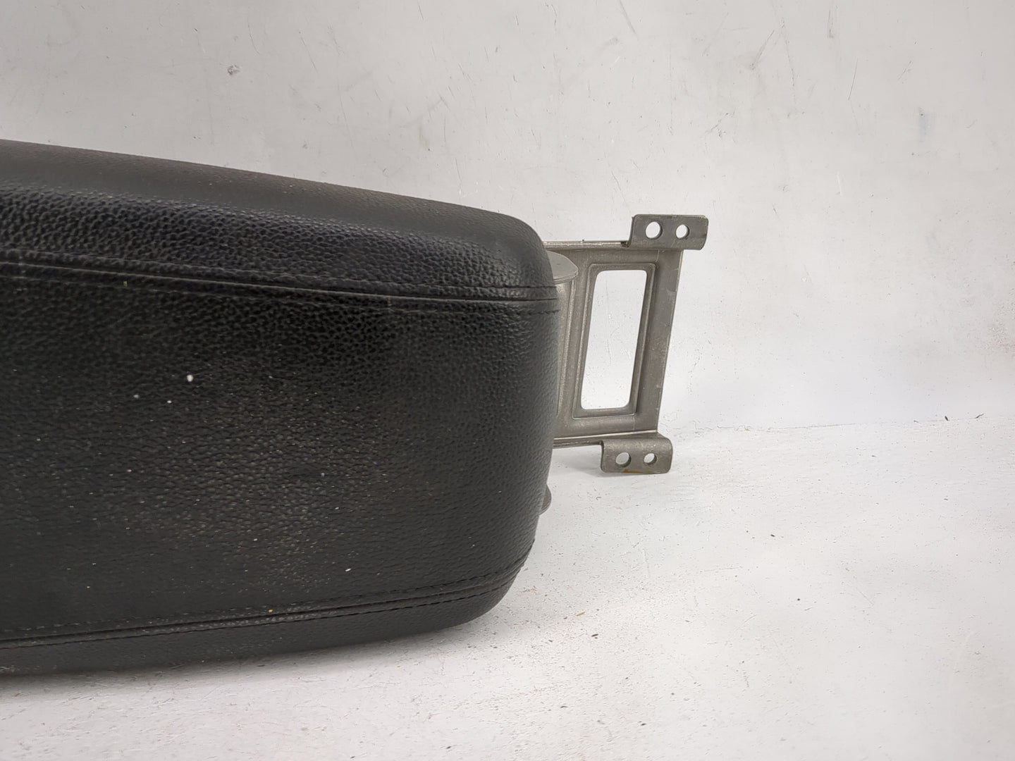 2014 Kia Optima Center Console Armrest Cover Lid Fits OEM Used Auto Parts - Oemusedautoparts1.com