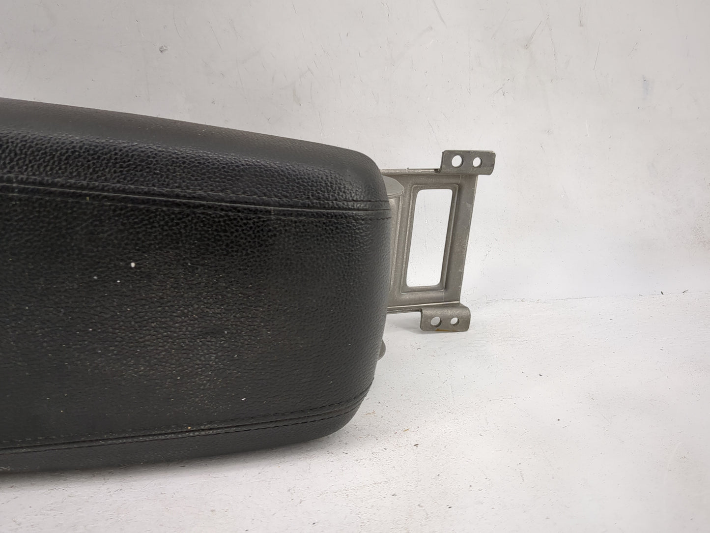2014 Kia Optima Center Console Armrest Cover Lid Fits OEM Used Auto Parts - Oemusedautoparts1.com