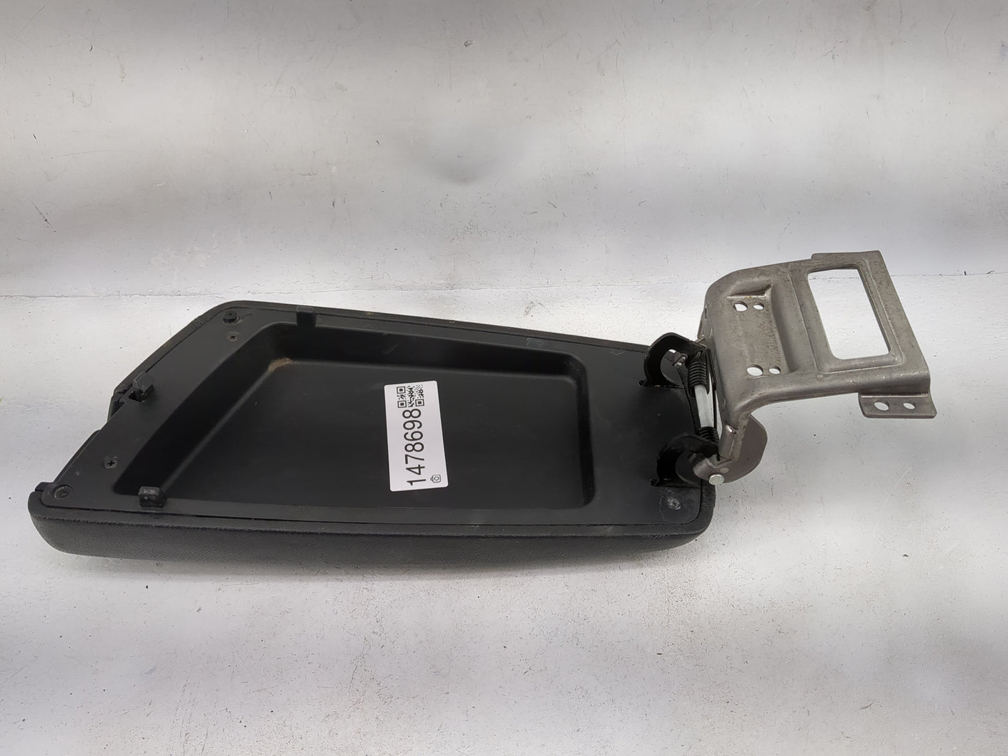 2014 Kia Optima Center Console Armrest Cover Lid Fits OEM Used Auto Parts - Oemusedautoparts1.com