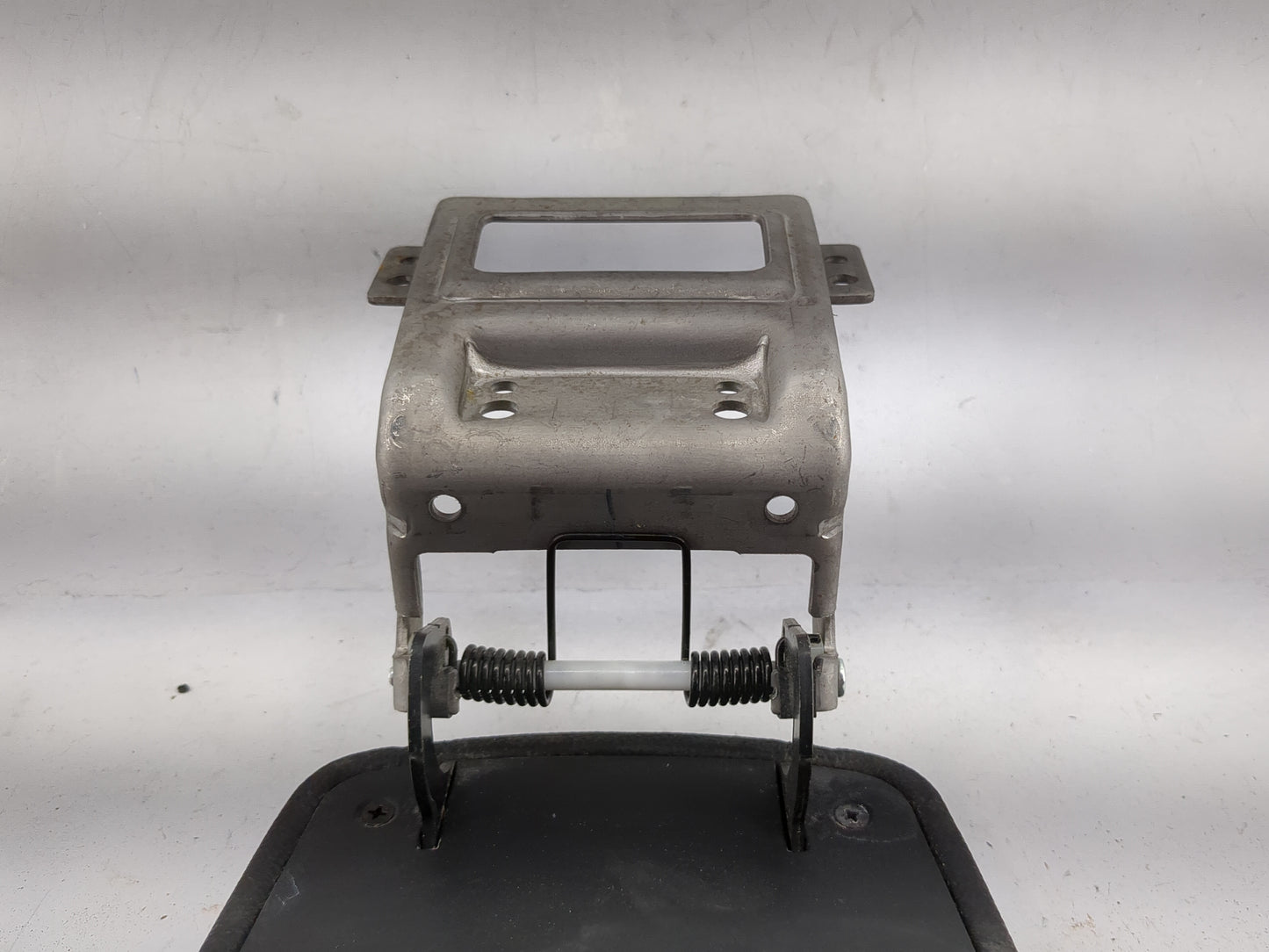 2014 Kia Optima Center Console Armrest Cover Lid Fits OEM Used Auto Parts - Oemusedautoparts1.com