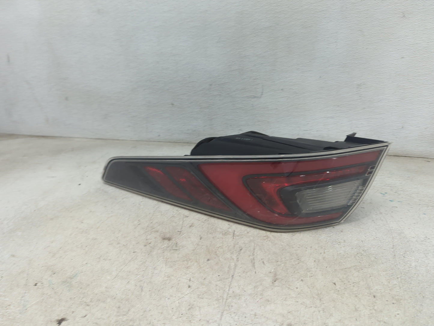 2014-2016 Kia Optima Tail Light Assembly Passenger Right OEM Fits Fits 2014 2015 2016 OEM Used Auto Parts - Oemusedautoparts