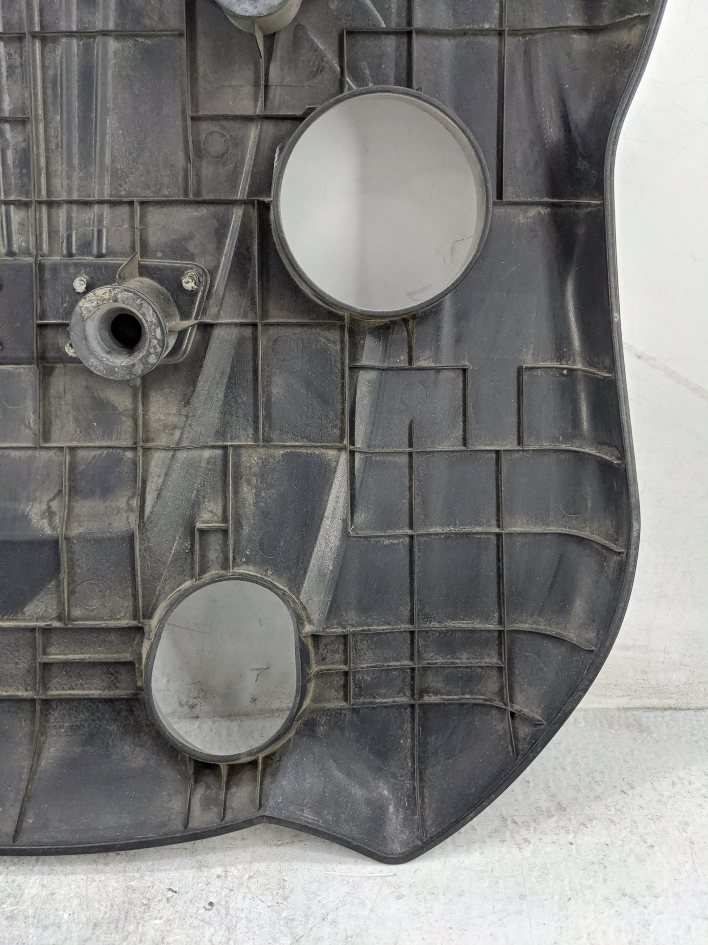 2014 Kia Optima Engine Cover Silver - Oemusedautoparts1.com