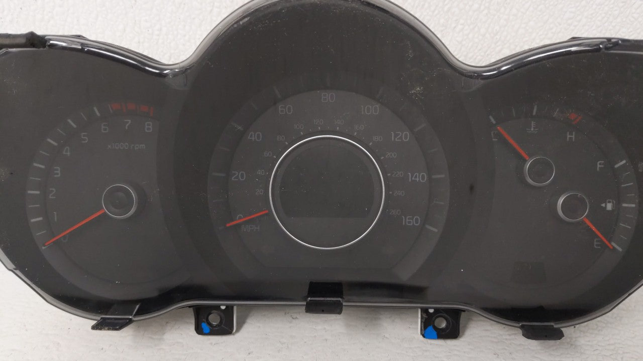 2014-2015 Kia Optima Instrument Cluster Speedometer Gauges P/N:94031-2T270 Fits Fits 2014 2015 OEM Used Auto Parts - Oemused