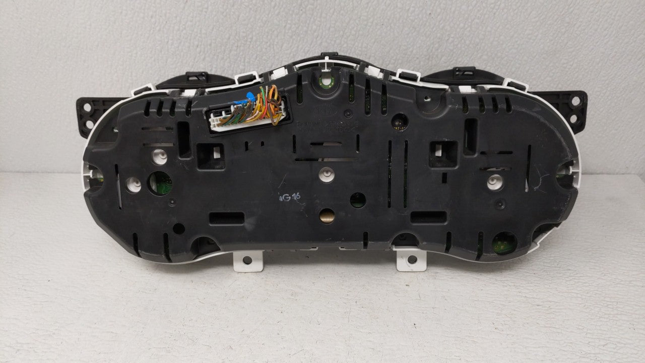 2014-2015 Kia Optima Instrument Cluster Speedometer Gauges P/N:94031-2T270 Fits Fits 2014 2015 OEM Used Auto Parts - Oemused