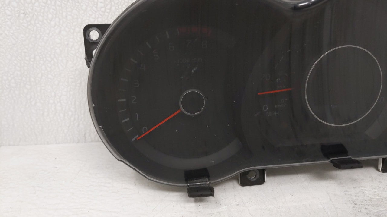 2014-2015 Kia Optima Instrument Cluster Speedometer Gauges P/N:94031-2T270 Fits Fits 2014 2015 OEM Used Auto Parts - Oemused