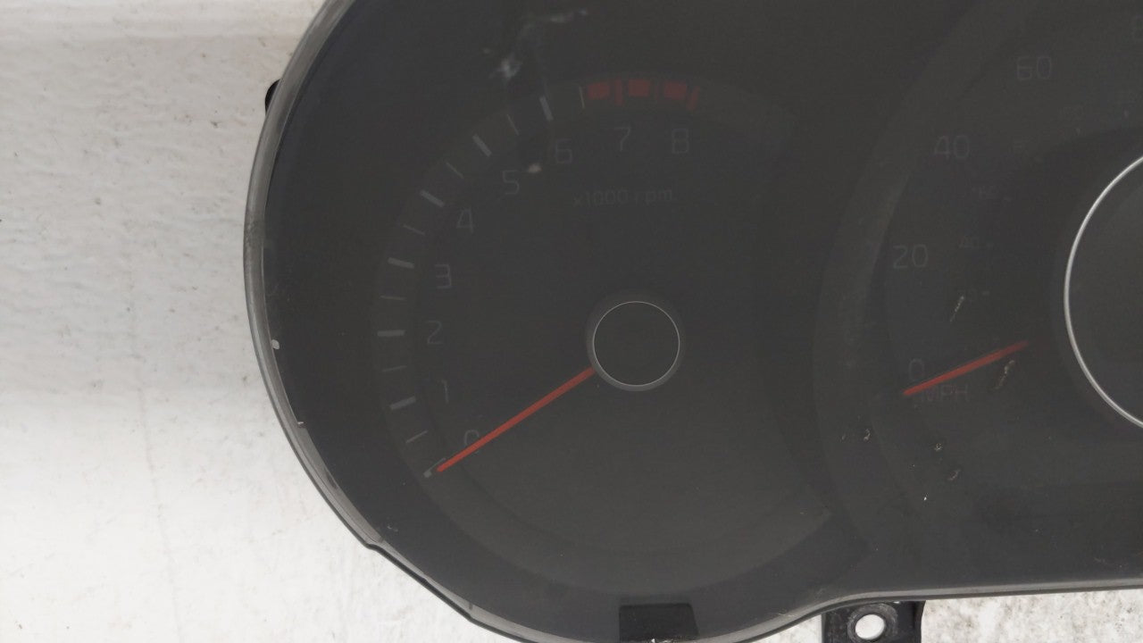2014-2015 Kia Optima Instrument Cluster Speedometer Gauges P/N:94031-2T270 Fits Fits 2014 2015 OEM Used Auto Parts - Oemused