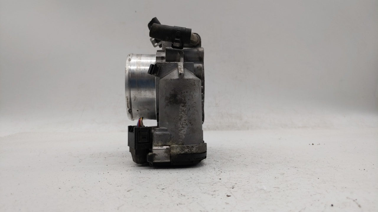 2011-2015 Kia Optima Throttle Body P/N:35100-2G700 Fits Fits 2011 2012 2013 2014 2015 2016 OEM Used Auto Parts - Oemusedauto