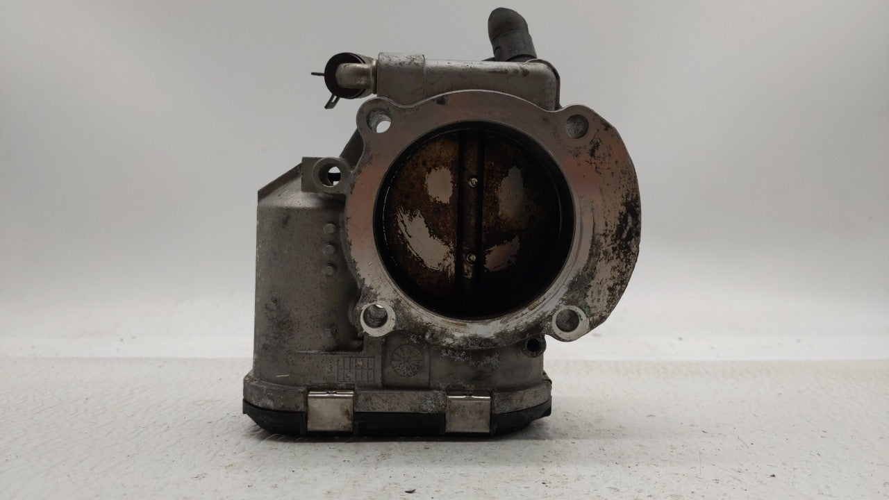 2011-2015 Kia Optima Throttle Body P/N:35100-2G700 Fits Fits 2011 2012 2013 2014 2015 2016 OEM Used Auto Parts - Oemusedauto