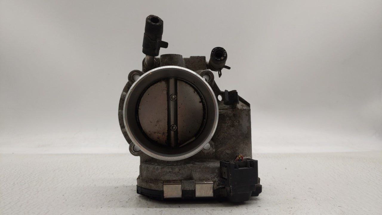 2011-2015 Kia Optima Throttle Body P/N:35100-2G700 Fits Fits 2011 2012 2013 2014 2015 2016 OEM Used Auto Parts - Oemusedauto