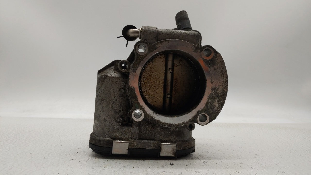 2011-2015 Kia Optima Throttle Body P/N:35100-2G700 Fits Fits 2011 2012 2013 2014 2015 2016 OEM Used Auto Parts - Oemusedauto