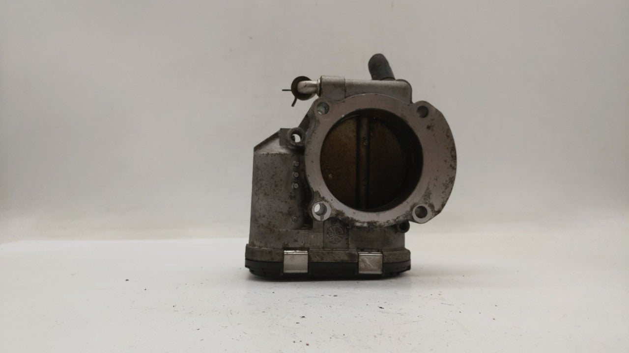 2011-2015 Kia Optima Throttle Body P/N:35100-2G700 Fits Fits 2011 2012 2013 2014 2015 2016 OEM Used Auto Parts - Oemusedauto