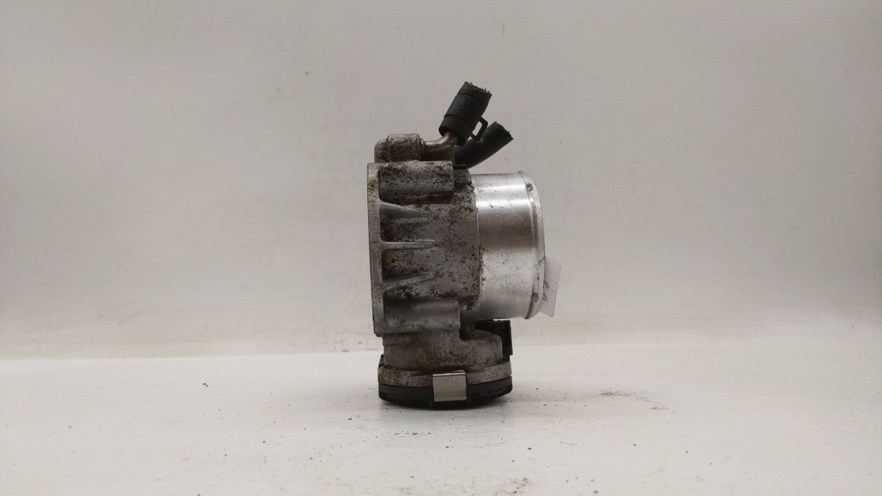 2011-2015 Kia Optima Throttle Body P/N:35100-2G700 Fits Fits 2011 2012 2013 2014 2015 2016 OEM Used Auto Parts - Oemusedauto