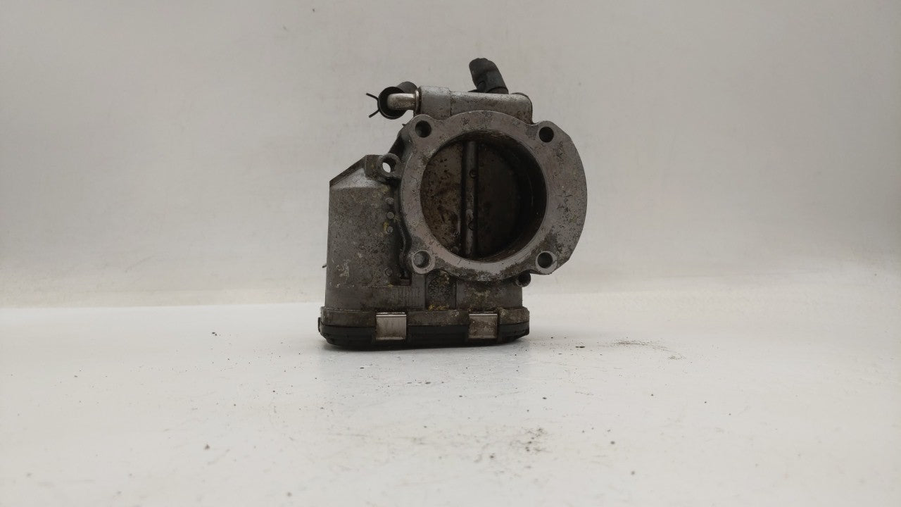 2011-2015 Kia Optima Throttle Body P/N:35100-2G700 Fits Fits 2011 2012 2013 2014 2015 2016 OEM Used Auto Parts - Oemusedauto