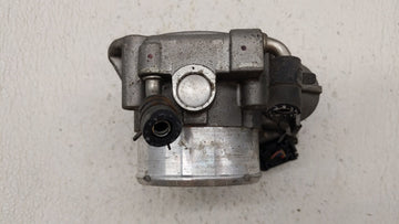 2011-2015 Kia Optima Throttle Body P/N:35100-2G700 Fits Fits 2011 2012 2013 2014 2015 2016 OEM Used Auto Parts