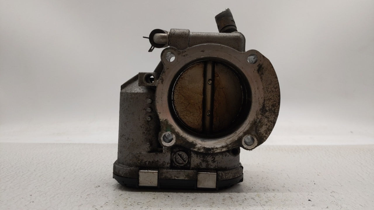 2011-2015 Kia Optima Throttle Body P/N:35100-2G700 Fits Fits 2011 2012 2013 2014 2015 2016 OEM Used Auto Parts - Oemusedauto