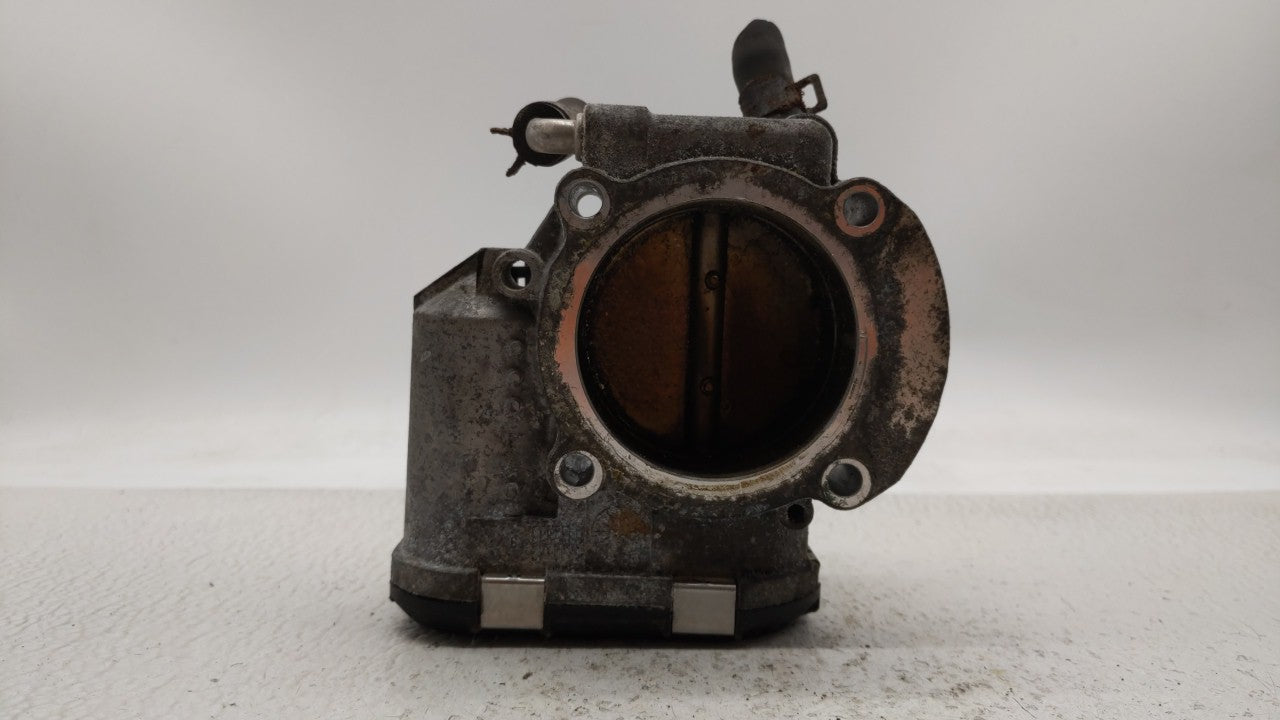 2011-2015 Kia Optima Throttle Body P/N:35100-2G700 Fits Fits 2011 2012 2013 2014 2015 2016 OEM Used Auto Parts - Oemusedauto