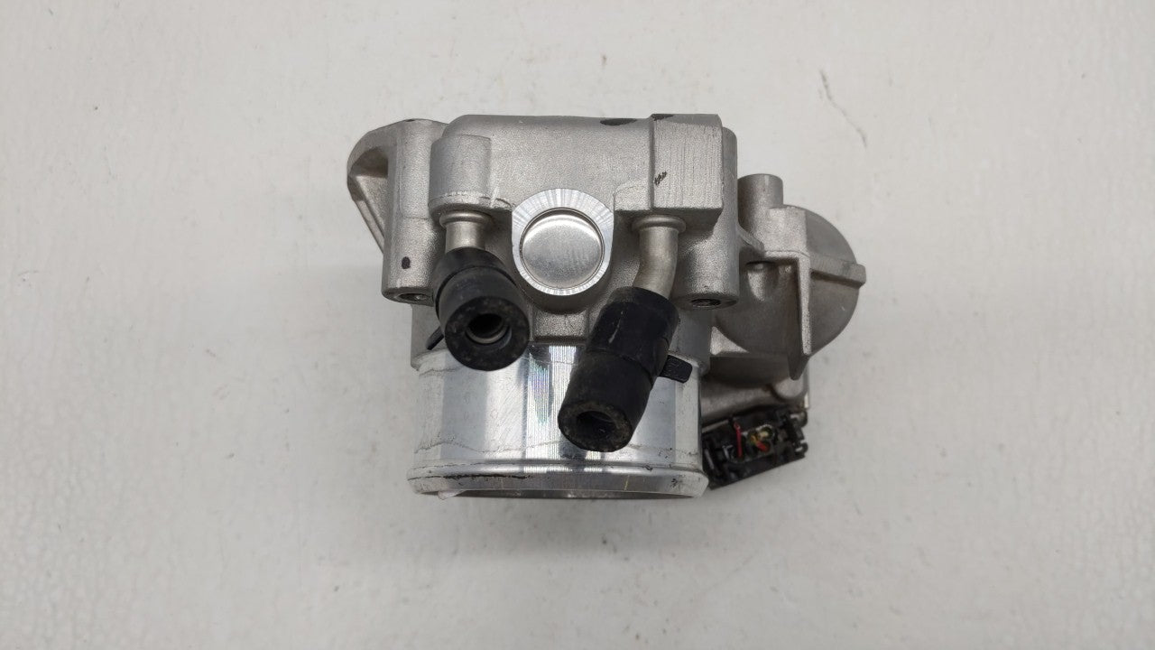 2011-2015 Kia Optima Throttle Body P/N:35100-2G710 Fits Fits 2011 2012 2013 2014 2015 2016 OEM Used Auto Parts - Oemusedauto