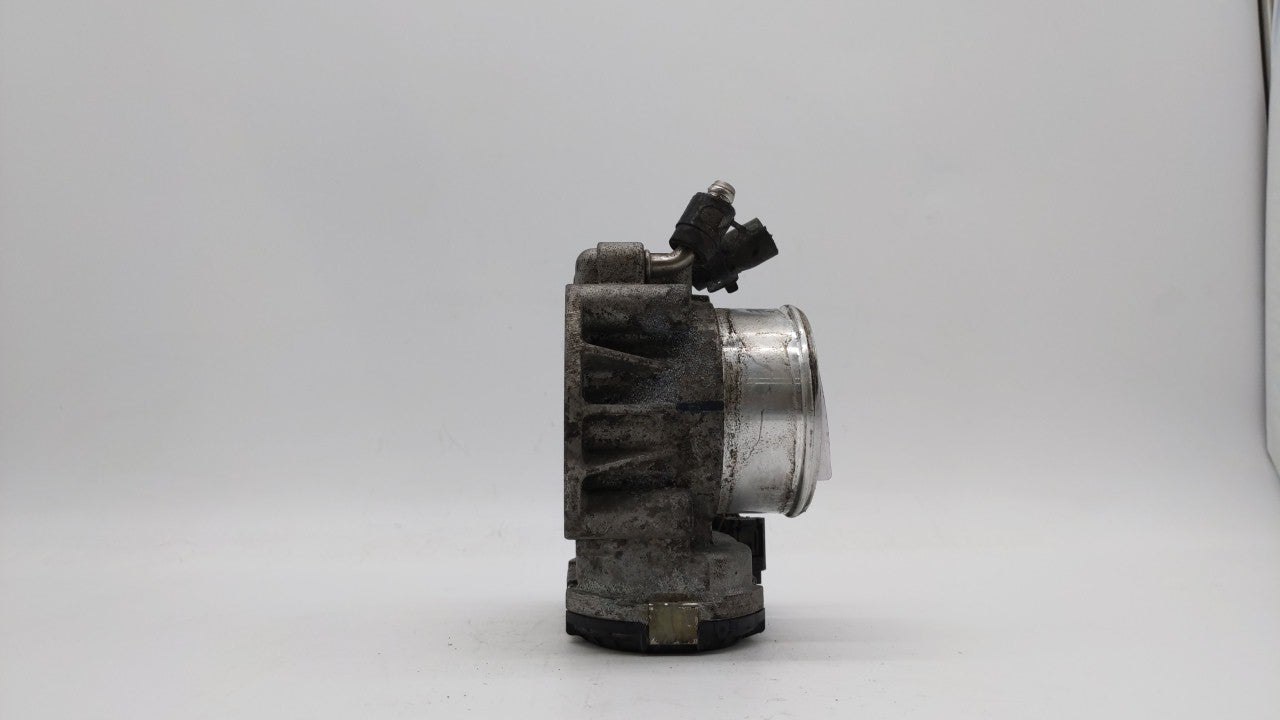 2011-2015 Kia Optima Throttle Body P/N:35100-2G710 Fits Fits 2011 2012 2013 2014 2015 2016 OEM Used Auto Parts - Oemusedauto