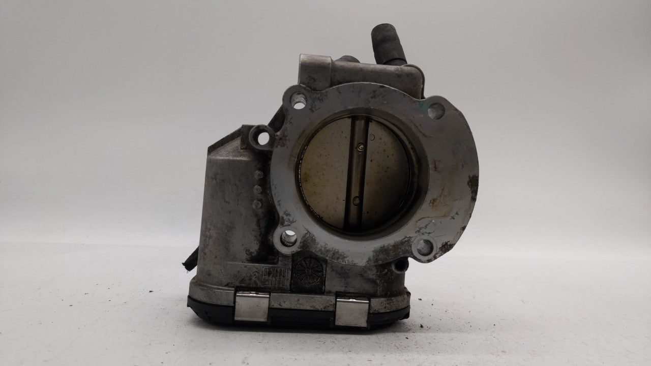 2011-2015 Kia Optima Throttle Body P/N:35100-2G710 Fits Fits 2011 2012 2013 2014 2015 2016 OEM Used Auto Parts - Oemusedauto