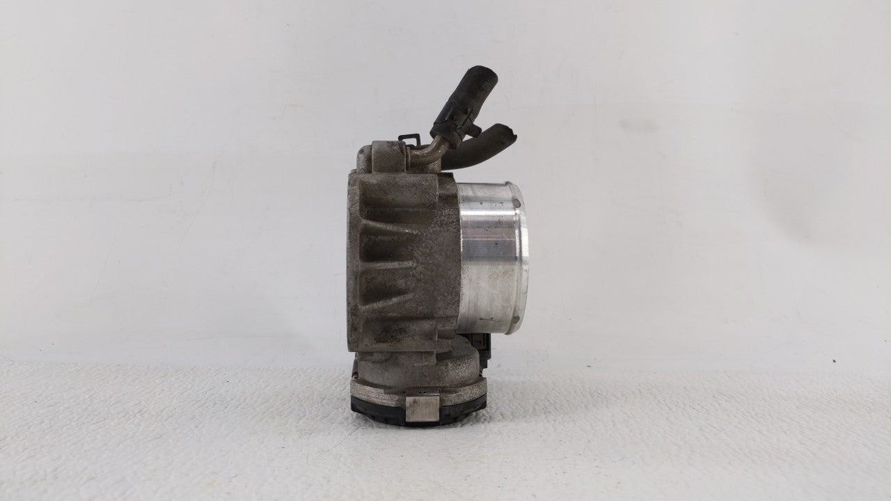 2011-2015 Kia Optima Throttle Body P/N:35100-2G700 Fits Fits 2011 2012 2013 2014 2015 2016 OEM Used Auto Parts - Oemusedauto