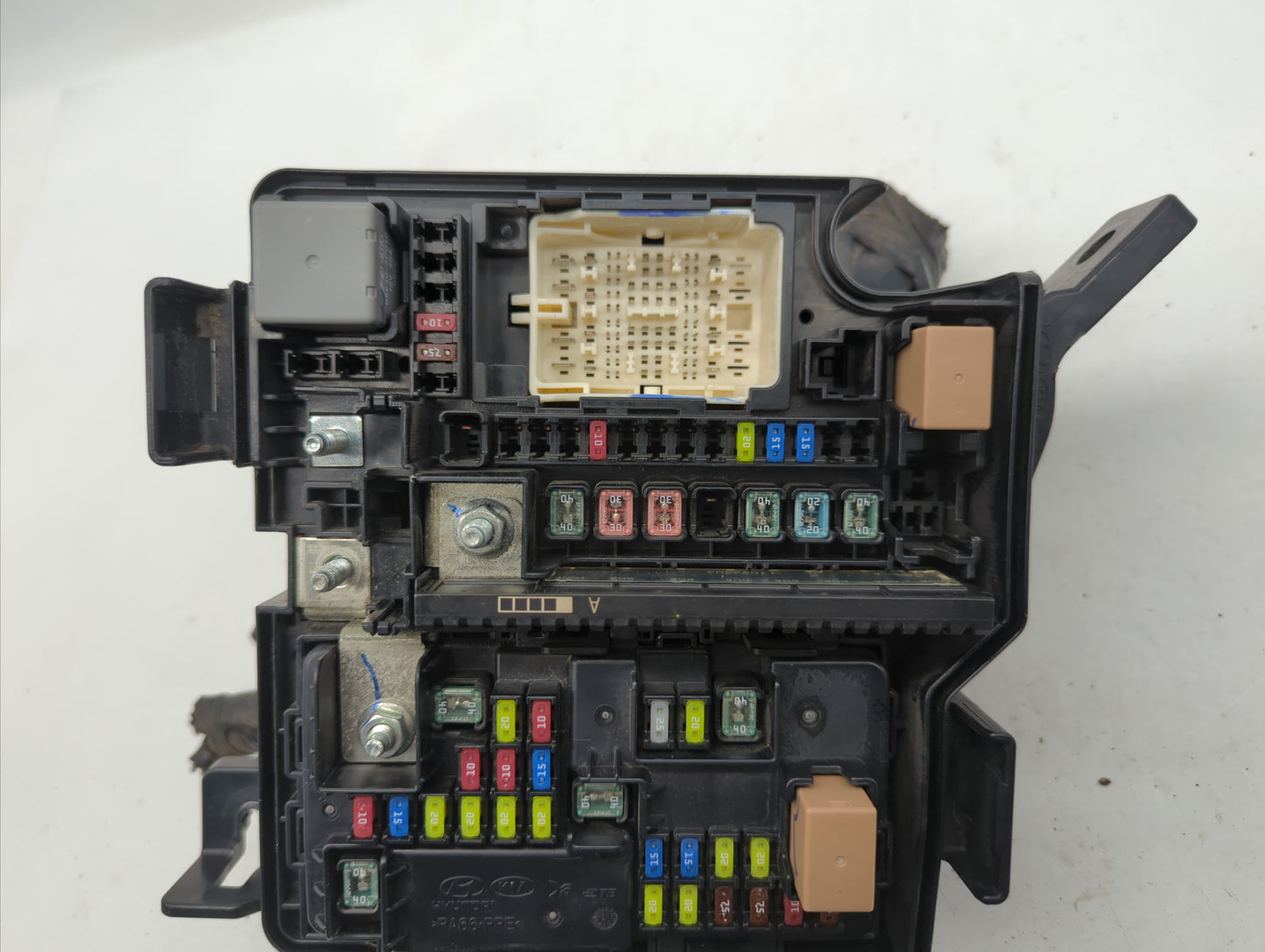 2016 Kia Optima Fusebox Fuse Box Panel Relay Module P/N:91956-2T820 Fits OEM Used Auto Parts - Oemusedautoparts1.com