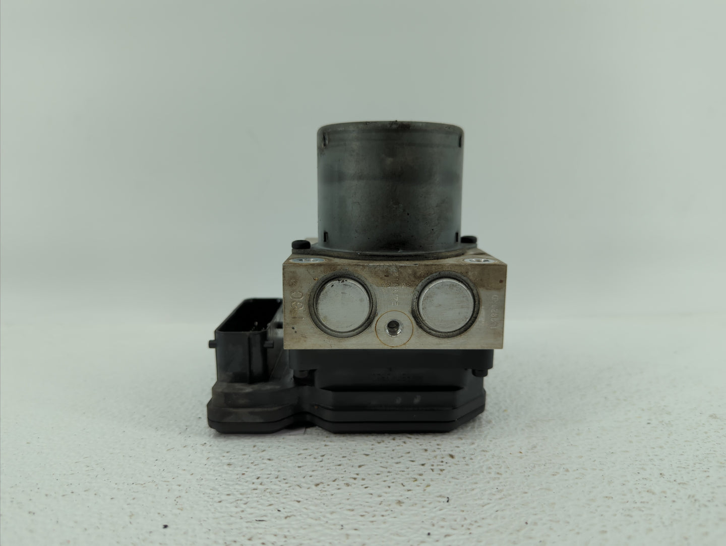 2014-2015 Kia Optima ABS Pump Control Module Replacement P/N:BE6003O902 58920-2T870 Fits Fits 2014 2015 OEM Used Auto Parts 