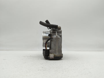2011-2015 Kia Optima Throttle Body P/N:904501 0001 35100-2G700 Fits Fits 2011 2012 2013 2014 2015 2016 OEM Used Auto Parts