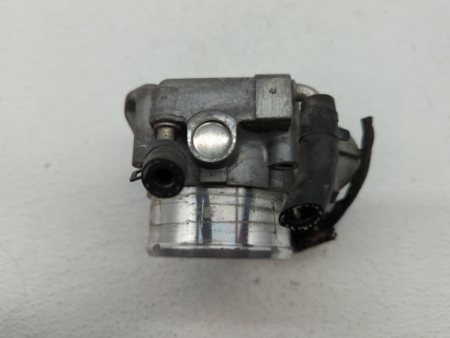 2011-2015 Kia Optima Throttle Body P/N:904501 0001 35100-2G700 Fits Fits 2011 2012 2013 2014 2015 2016 OEM Used Auto Parts -