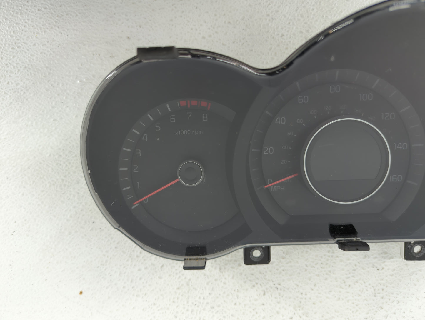 2014-2015 Kia Optima Instrument Cluster Speedometer Gauges P/N:94031-2T270 Fits Fits 2014 2015 OEM Used Auto Parts - Oemused