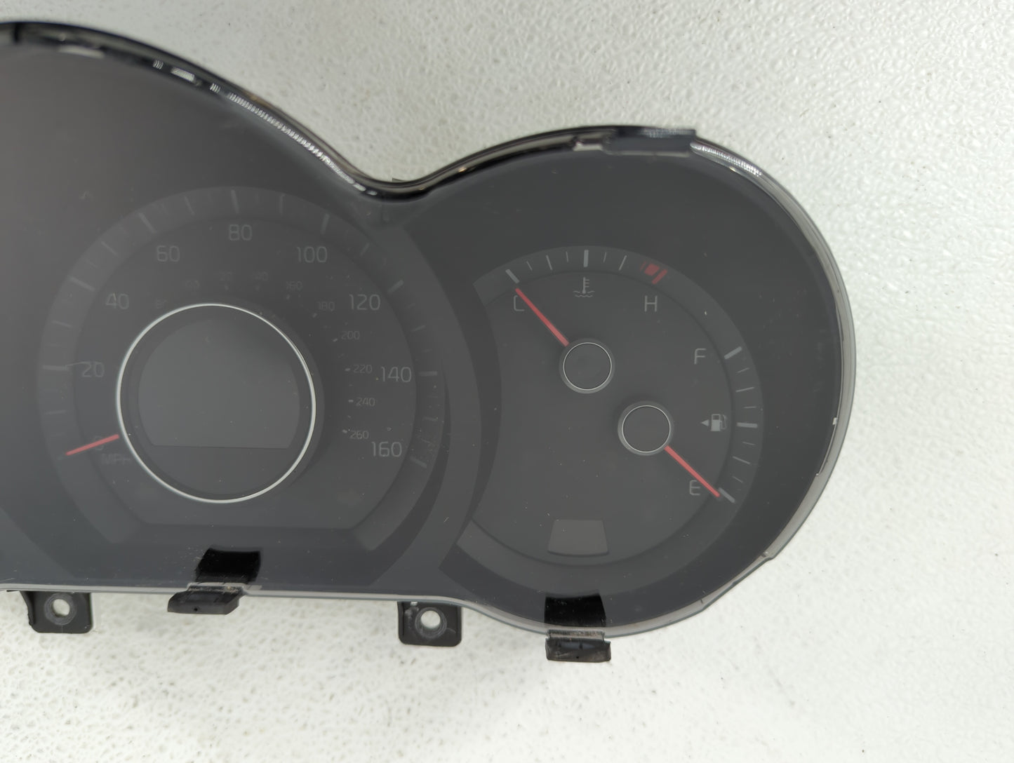 2014-2015 Kia Optima Instrument Cluster Speedometer Gauges P/N:94031-2T270 Fits Fits 2014 2015 OEM Used Auto Parts - Oemused