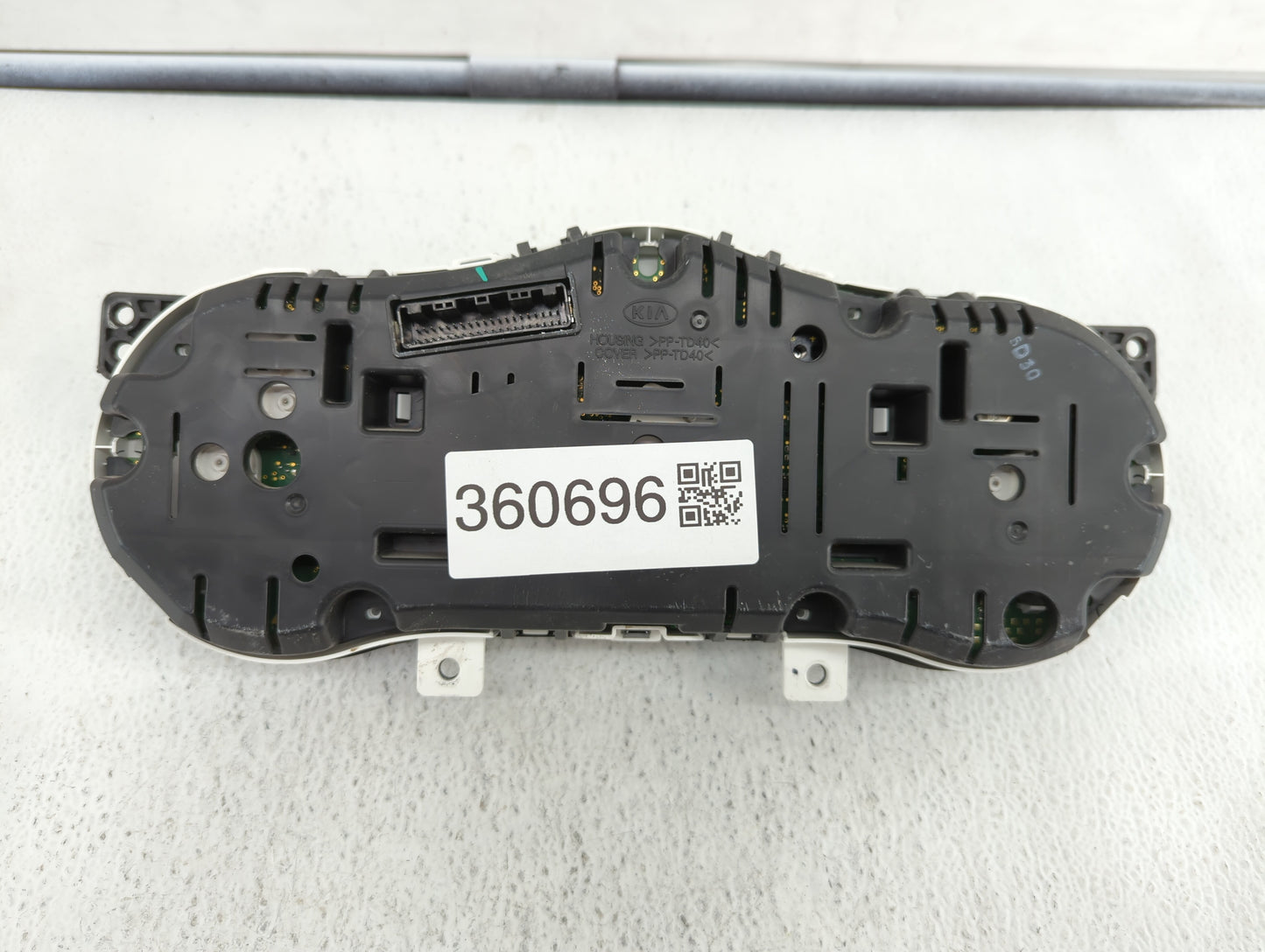 2014-2015 Kia Optima Instrument Cluster Speedometer Gauges P/N:94031-2T270 Fits Fits 2014 2015 OEM Used Auto Parts - Oemused