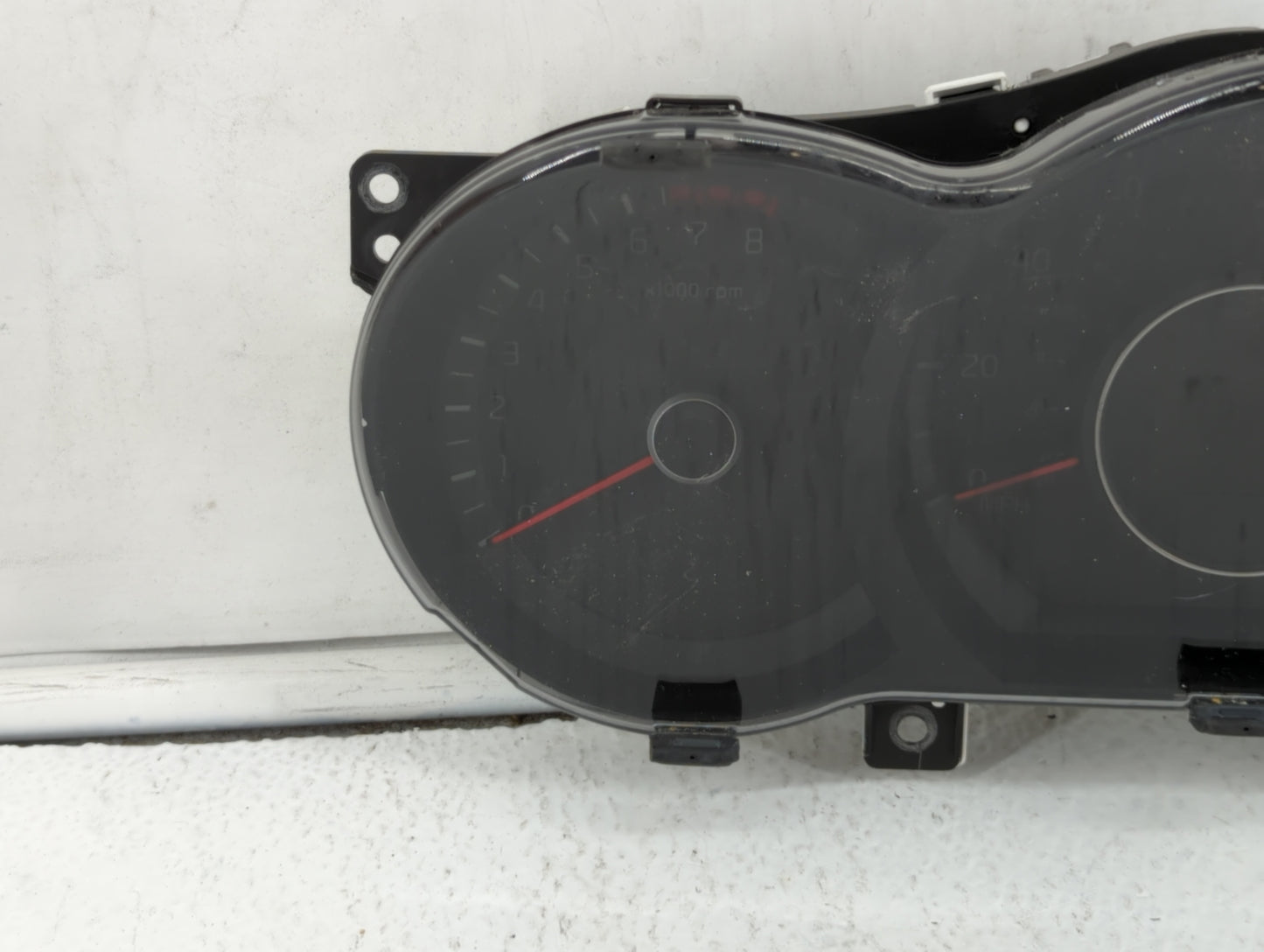 2014-2015 Kia Optima Instrument Cluster Speedometer Gauges P/N:94031-2T270 Fits Fits 2014 2015 OEM Used Auto Parts - Oemused