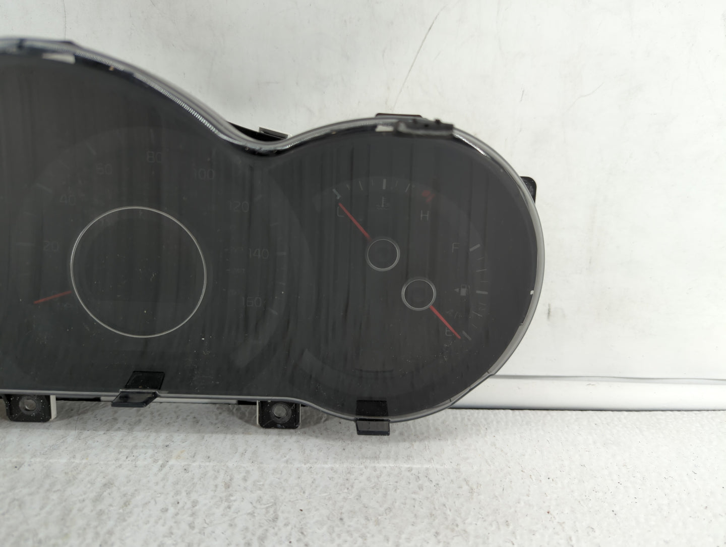 2014-2015 Kia Optima Instrument Cluster Speedometer Gauges P/N:94031-2T270 Fits Fits 2014 2015 OEM Used Auto Parts - Oemused