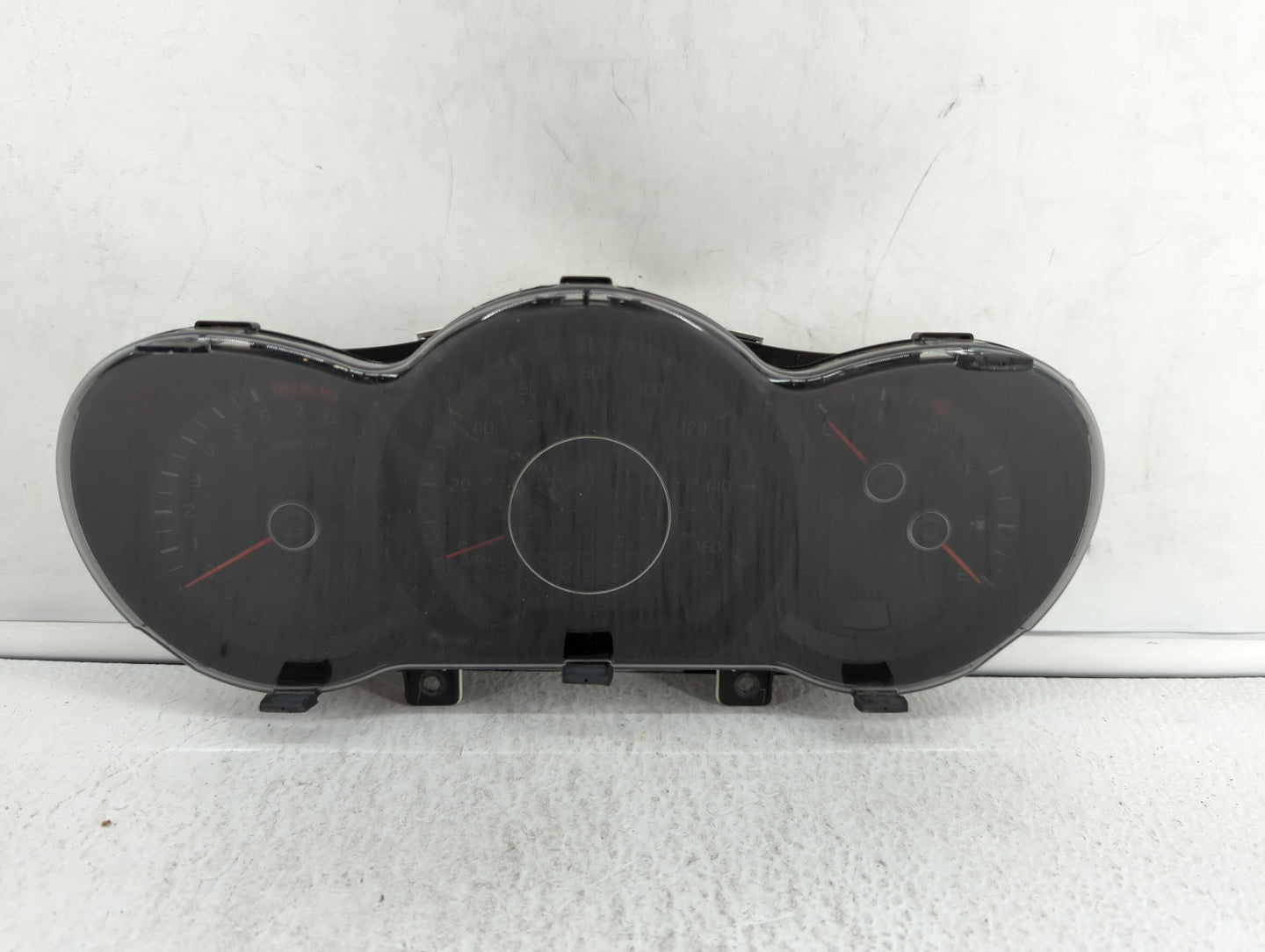 2014-2015 Kia Optima Instrument Cluster Speedometer Gauges P/N:94031-2T270 Fits Fits 2014 2015 OEM Used Auto Parts - Oemused