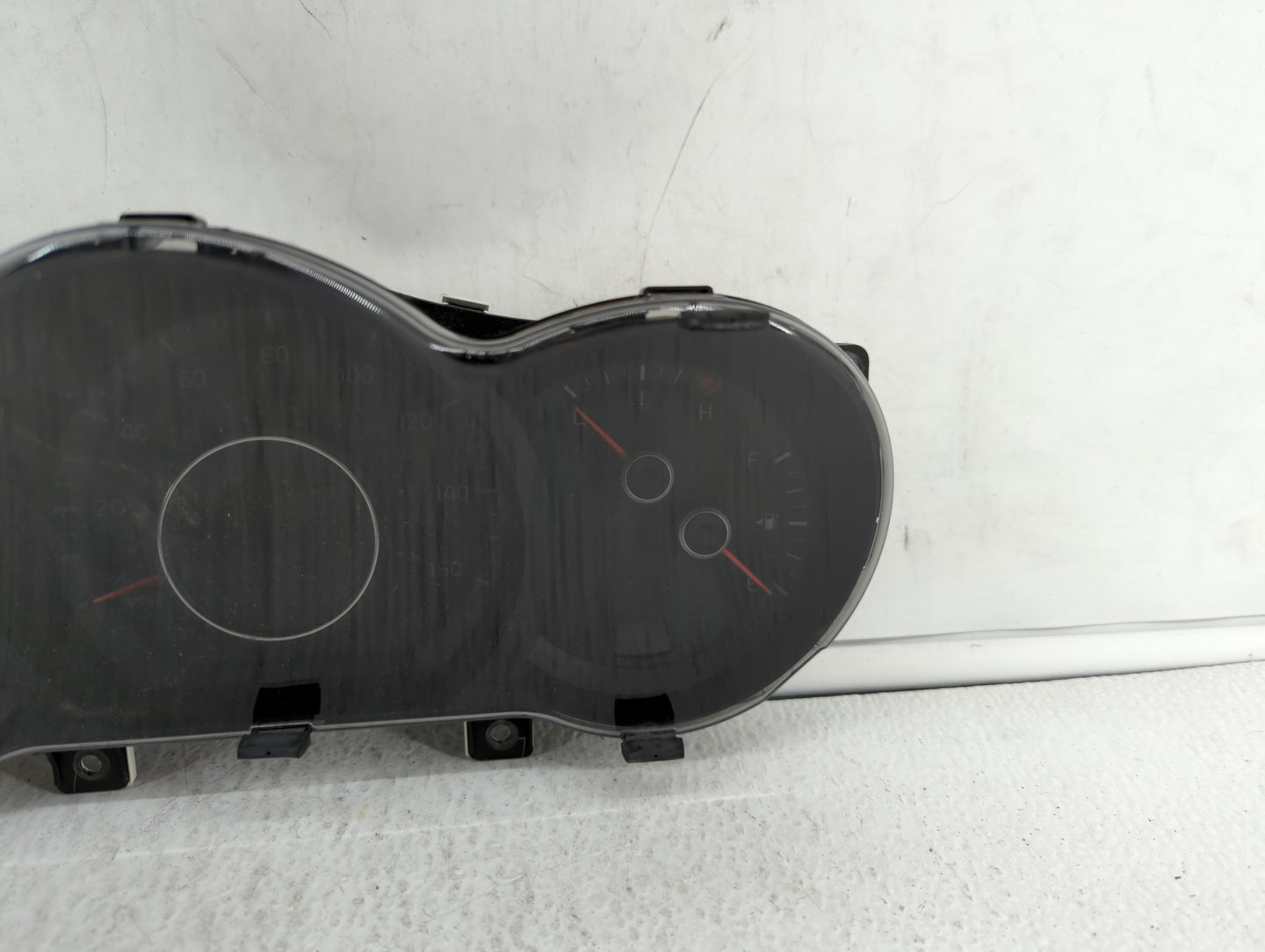 2014-2015 Kia Optima Instrument Cluster Speedometer Gauges P/N:94031-2T270 Fits Fits 2014 2015 OEM Used Auto Parts - Oemused